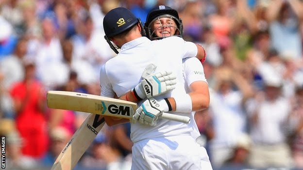 Eng vs Aus 4th Test Day 2 : England Takes Control with Dominant Crawley-Root Partnership