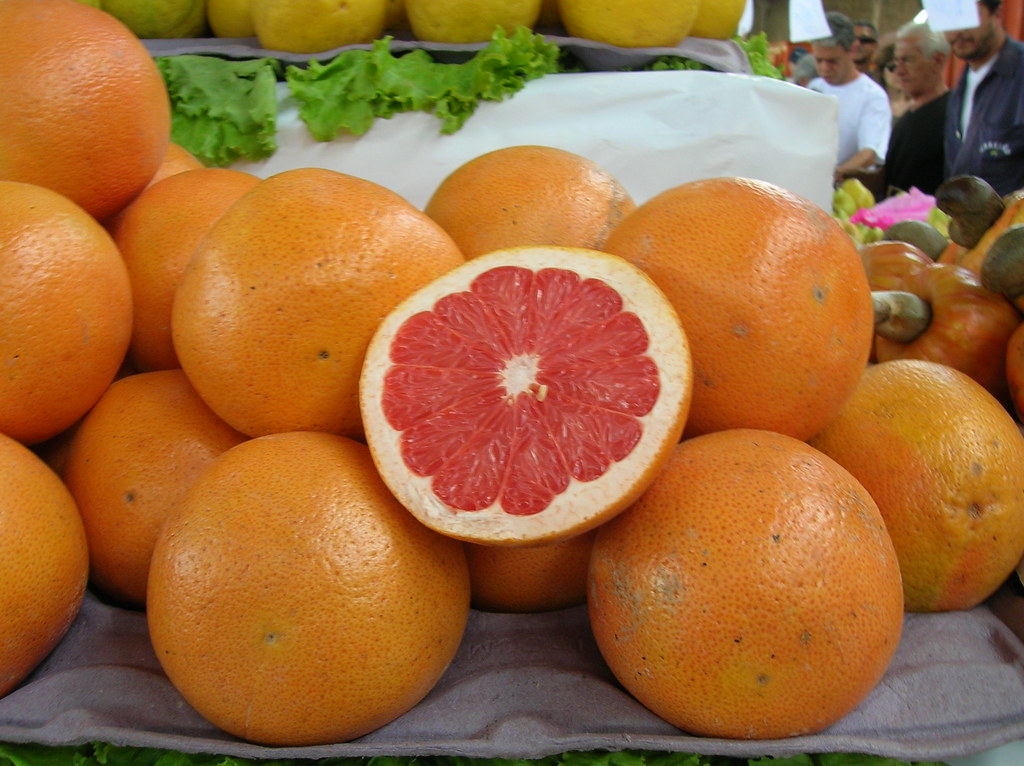 "The Pomelo: A Nutrient-Packed Superstar for a Healthy Life"