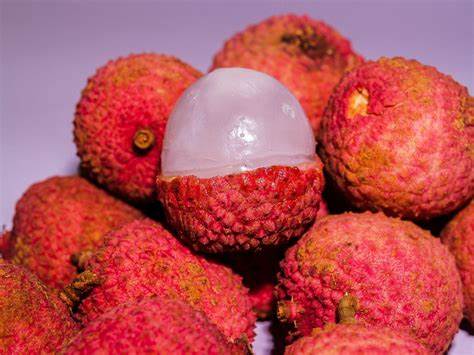 "Lychee: A Healthy Fruit That Enriches Our Lives"