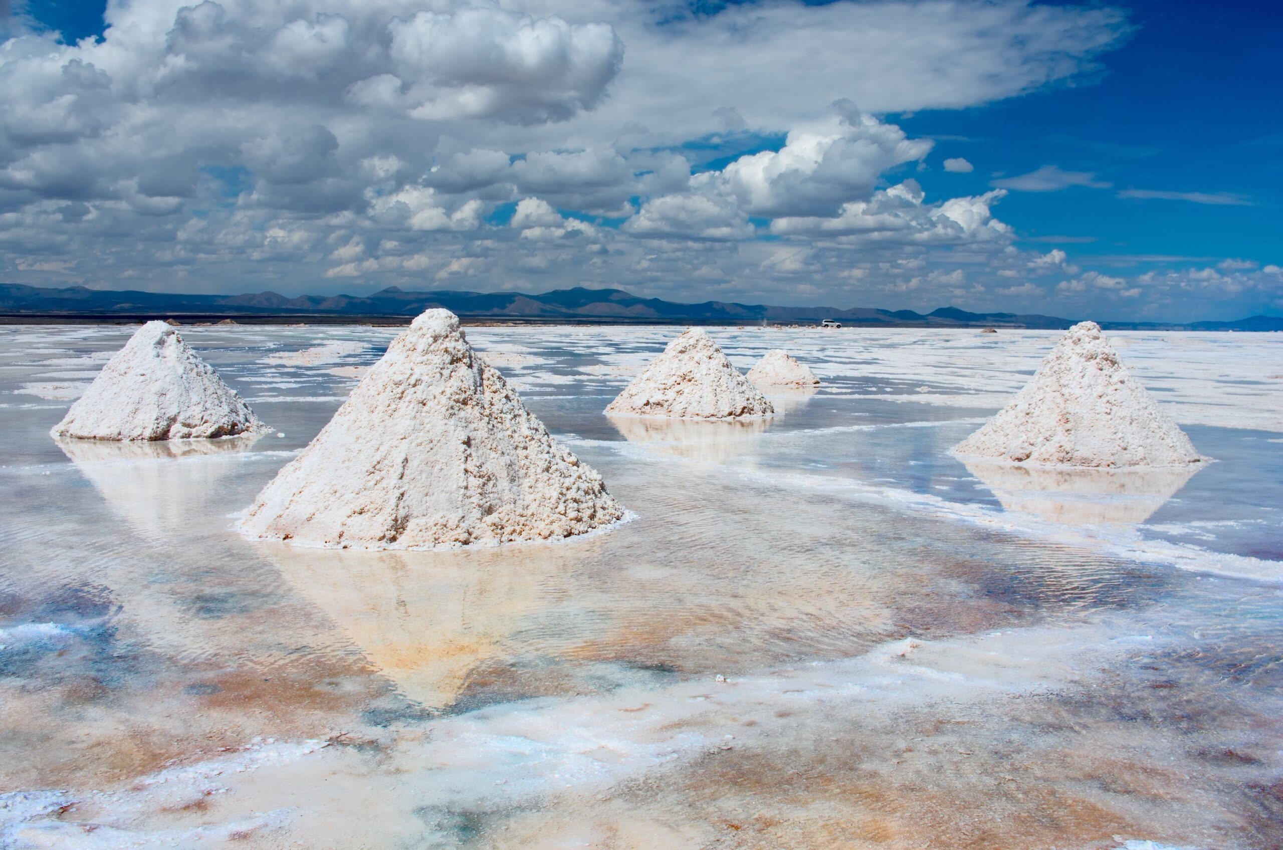 Salar de Uyuni: Unraveling the Mysteries of the World's Largest Salt Flat