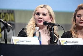 Hollywood Actress Abigail Breslin's Allegations and Lawsuit Over Co-Star's Behavior